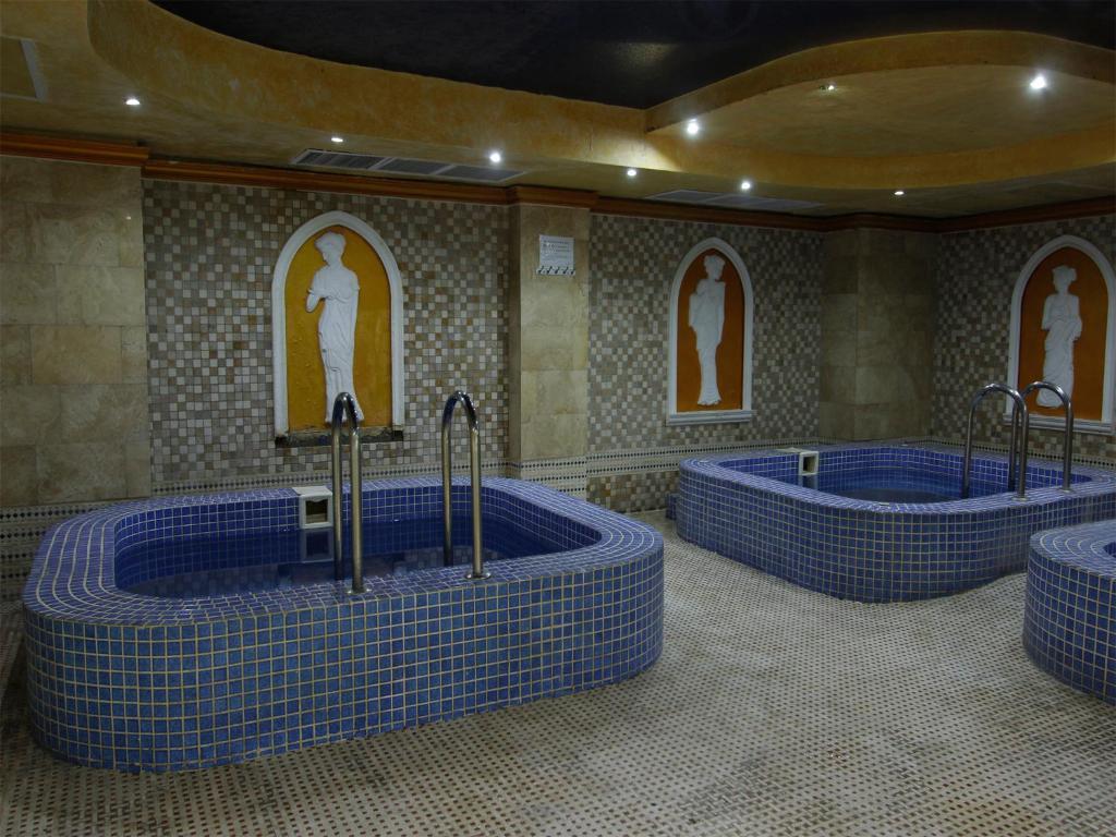 Aquapark & Hotel